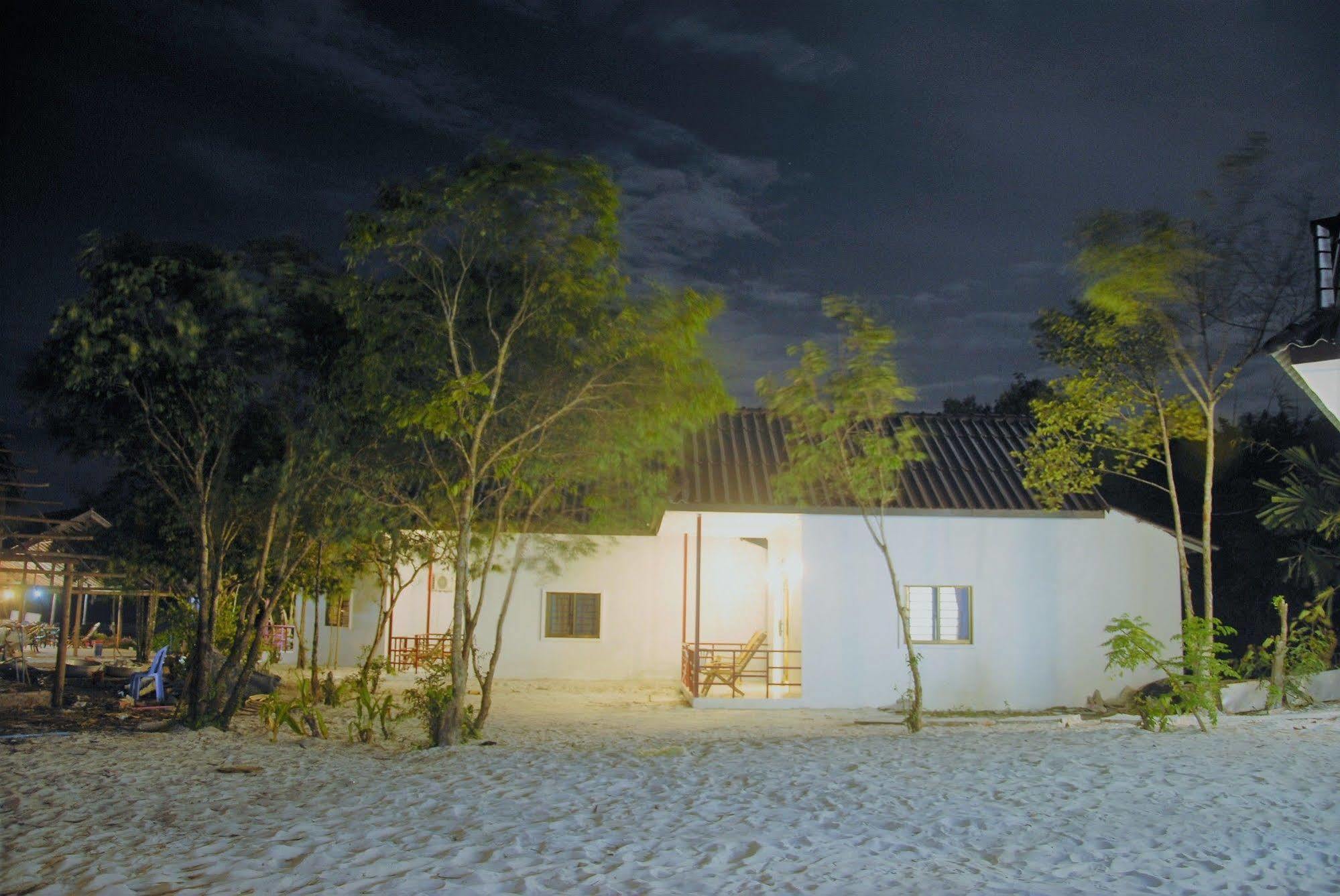 Home Stay Resort Koh Rong Sanloem Exterior foto